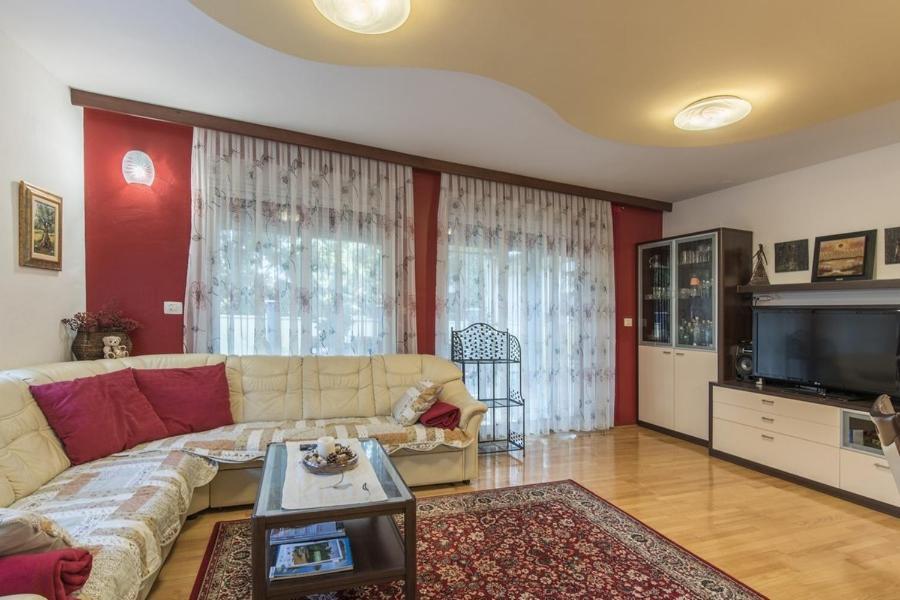 Park Villa Novigrad Istria Buitenkant foto